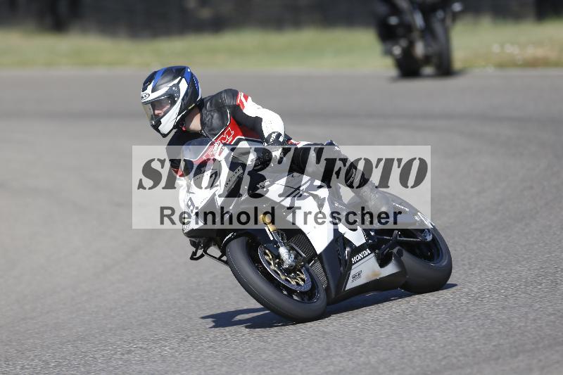 /35 07.08.2026  Discover the Bike ADR/Bike 2 gelb/92